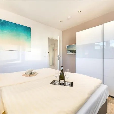 Nova By Callsen Apartment *