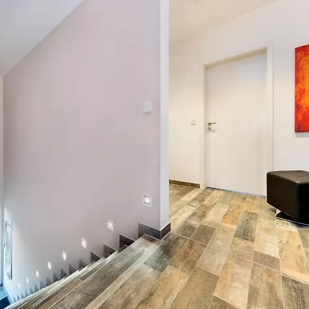 Apartment Nova By Callsen *